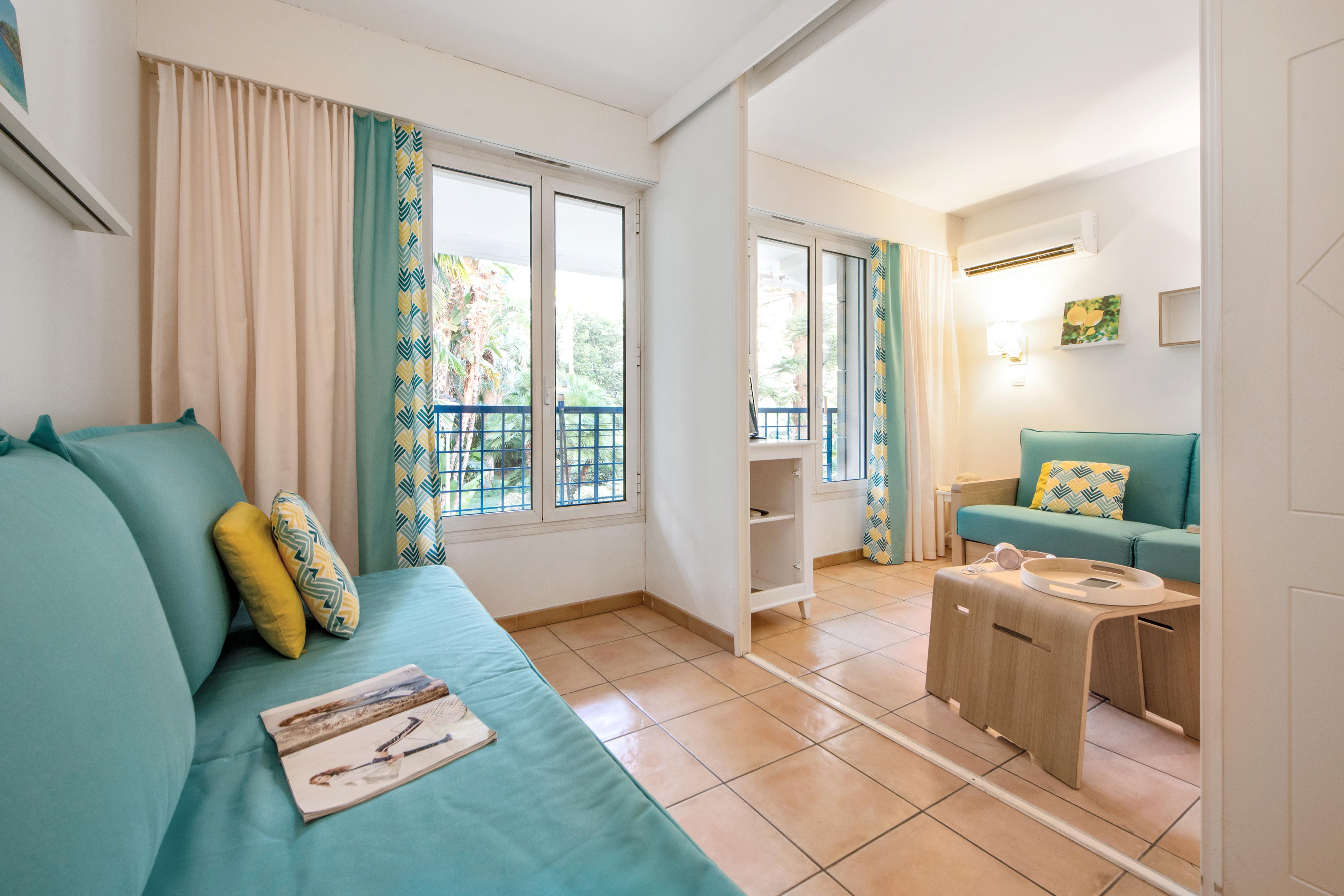 Residence Pierre & Vacances Les Rivages Du Parc マントン エクステリア 写真