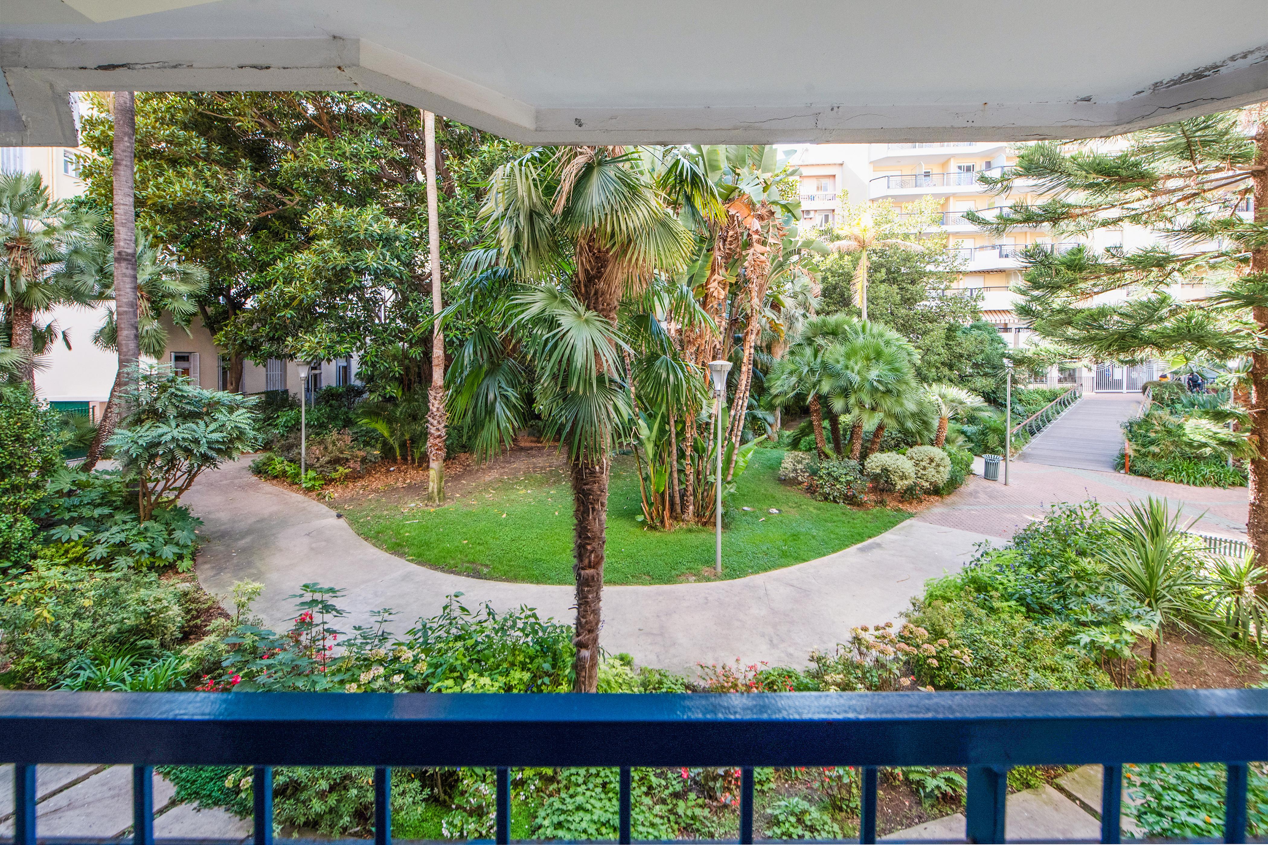 Residence Pierre & Vacances Les Rivages Du Parc マントン エクステリア 写真