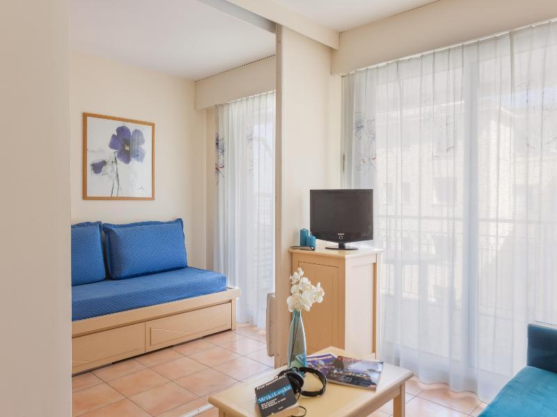 Residence Pierre & Vacances Les Rivages Du Parc マントン エクステリア 写真